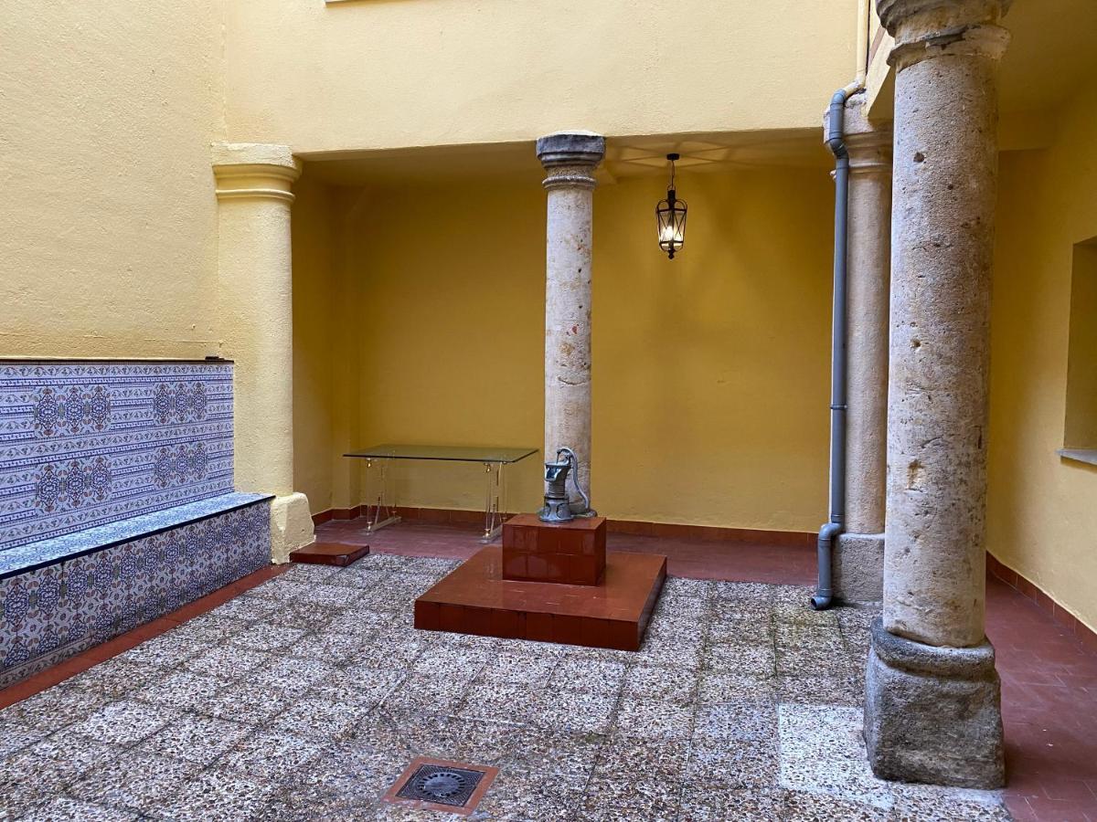 El Patio De San Pablo - Apartamento De Lujo En El Centro Con Parking Gratis Salamanca Eksteriør billede